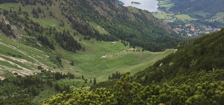 Blick von der Brecherspitz Richtung Schliersee.