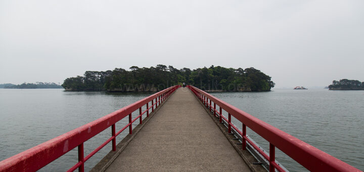 Brücke zur Insel Fukuura.